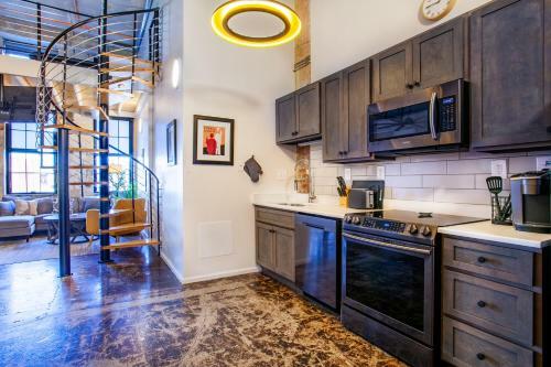 Apartamento Sterchi Lofts Getaway - Downtown Knoxville