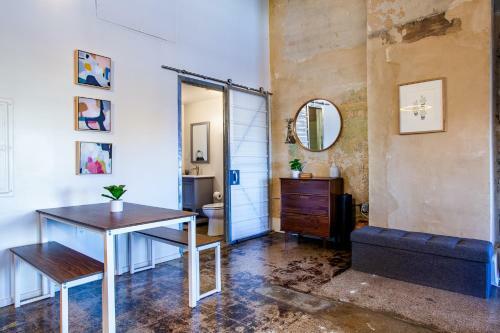 Apartamento Sterchi Lofts Getaway - Downtown Knoxville