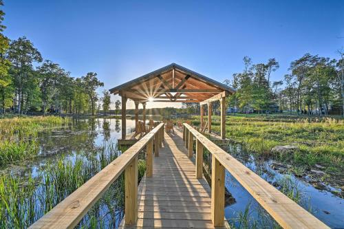 Tranquil Tiny Home With Fire Pit And Lake Access!