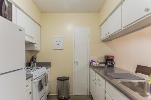 Apartamento Memphis Studio With Walk Score Of 85!