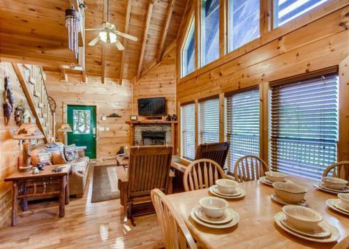 Bearview Heights #244 By Aunt Bug's Cabin Rentals