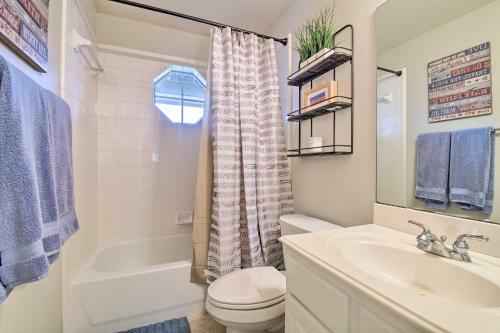 Fort Worth Home With Private Patio And Gas Grill!