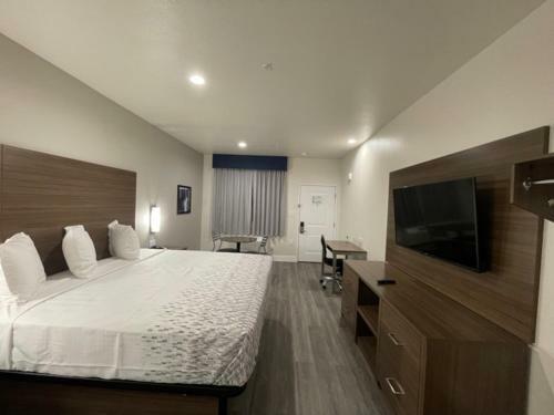 Hotel Palace Inn Blue - Garth Rd