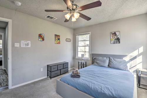 Modern Arlington Getaway Fenced Yard And Pool!