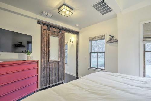 Cottage With Scenic Views 18 Mi To San Antonio