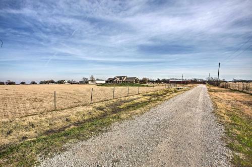 Luxurious Celina Villa On 10 Acres With Pool!