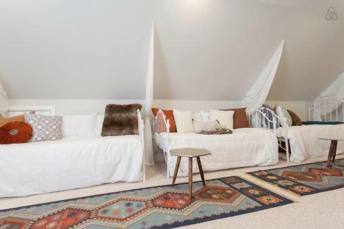 Charming 4bd Bohemian East Nashville Home