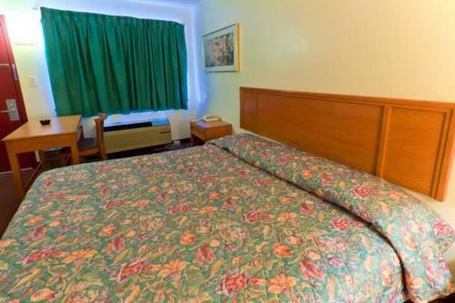 Hotel Budget Inn And Suites Mount Ephraim