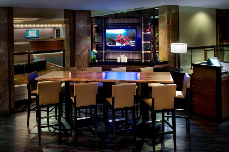 Hotel Park Ridge Marriott