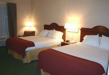 Holiday Inn Express Hotel & Suites Bowling Green