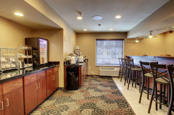 Hotel Cobblestone Inn And Suites - Rugby