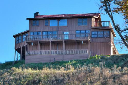 Stunning Cabin: 7 Acres, 360 Views, 20min To Park!