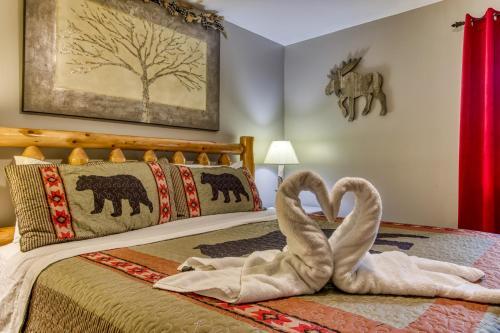 Apartamento Fun & Games By Honeybearcabins 2br/1ba Sleeps 7
