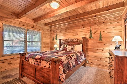 Sevierville Cabin With Boat Launch And Hot Tub!