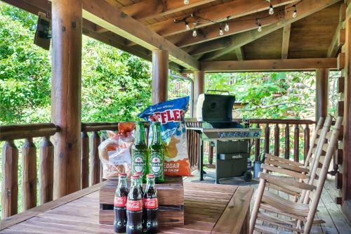 Timberwolf Vista W Hottub Pool Resort View