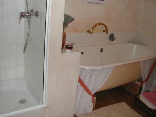 Hostal La Cordi�re