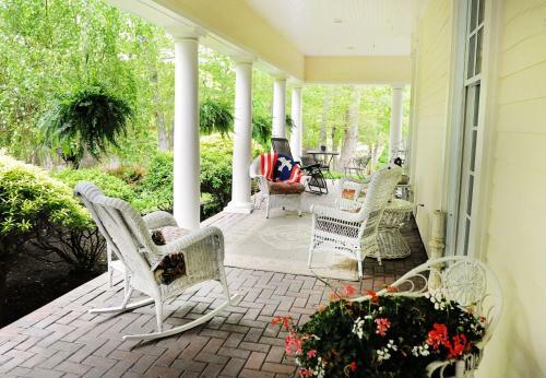 A Walk In The Woods Bed And Breakfast