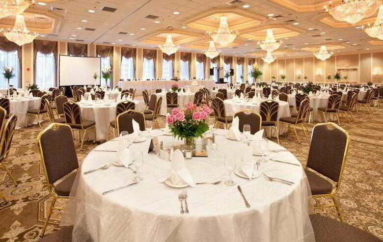 Crowne Plaza Hotel St. Louis - Clayton