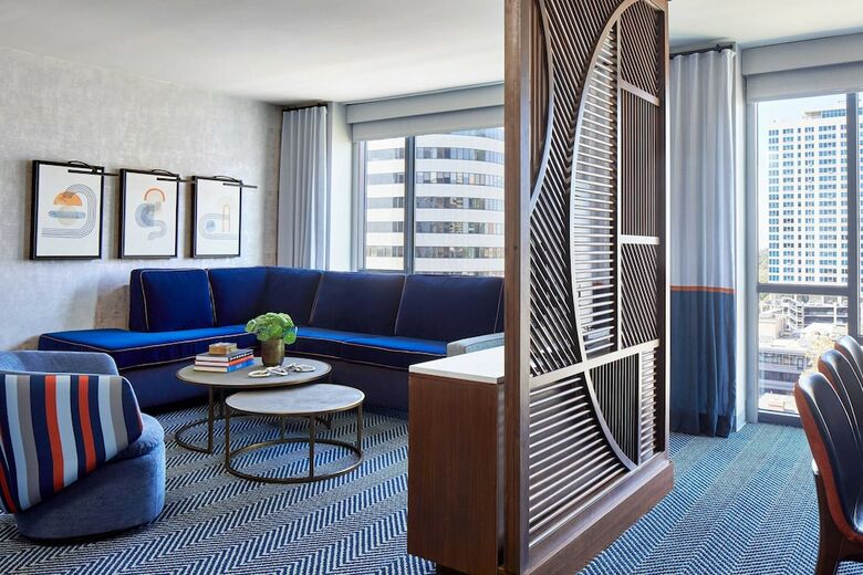 Sheraton Clayton Plaza Hotel