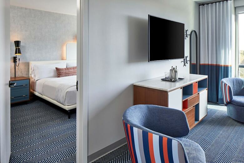 Sheraton Clayton Plaza Hotel