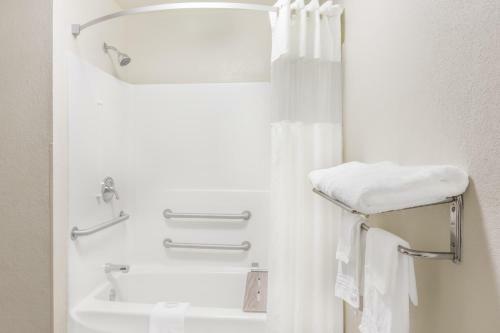 Hotel Days Inn & Suites - Morganton