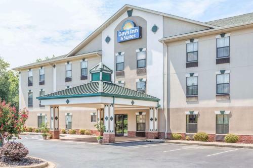 Hotel Days Inn & Suites - Morganton