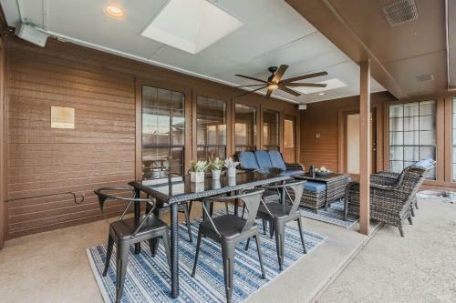 Discount Included! Super Nice Stay Perfect For All Group Types W Pool & Spa