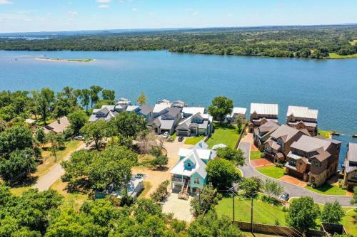 Campa Pajama Lakeside Getaway