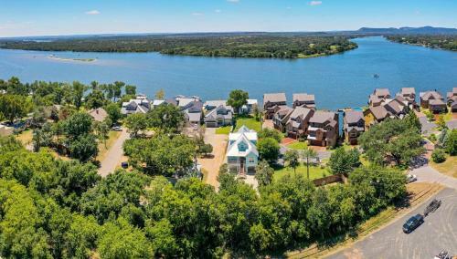 Campa Pajama Lakeside Getaway