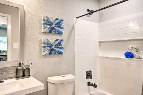 Mod Katy Home - Access Suburban And City Sites!