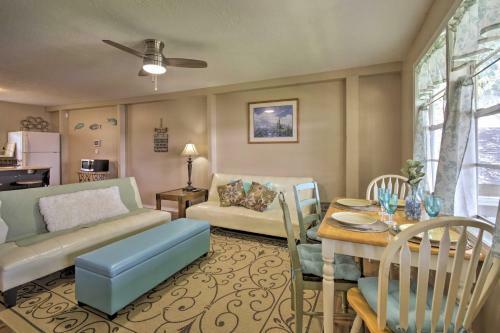 Lakefront Livingston Home With Community Pool!