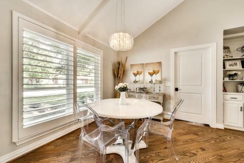 Villa Award Winning Water Front Home