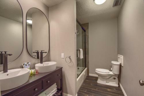 Hill Country Getaway Br 2230b