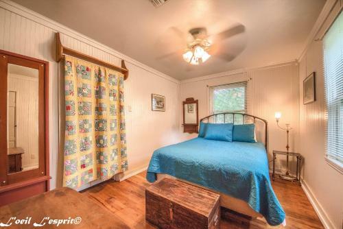1880 Market Plaza Haus Ts 360