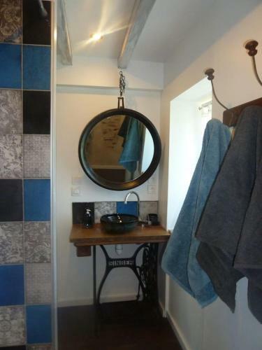"l'atelier"g�te Perch� � La Campagne-15 Min de Rodez