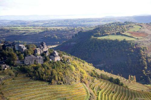 "l'atelier"g�te Perch� � La Campagne-15 Min de Rodez