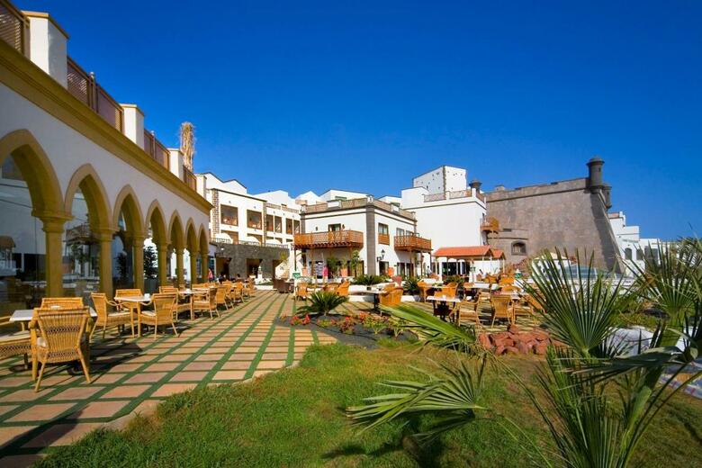 Hotel Gran Castillo Tagoro - Family & Fun Playa Blanca
