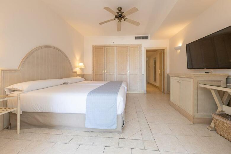 Hotel Gran Castillo Tagoro - Family & Fun Playa Blanca