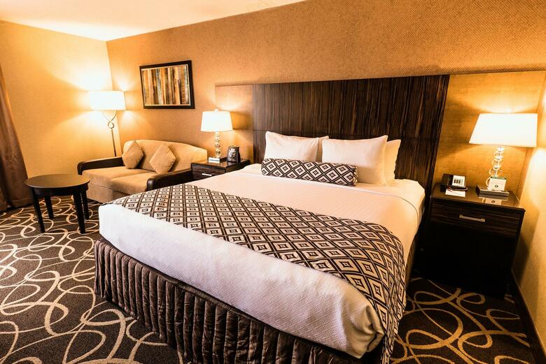 Crowne Plaza Hotel-newark Airport
