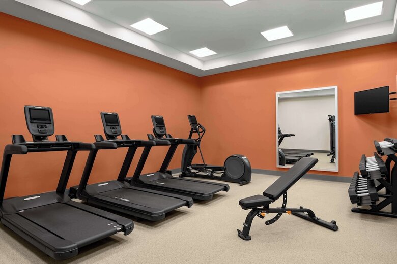 Hotel Embassy Suites - Newark Airport