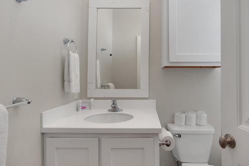 Avg622#1-beach Club 1 Home