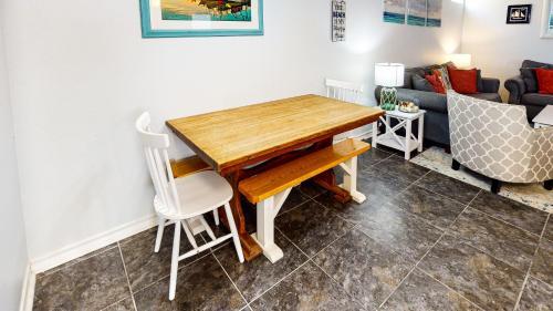 Pb220- The Main Sail Townhouse