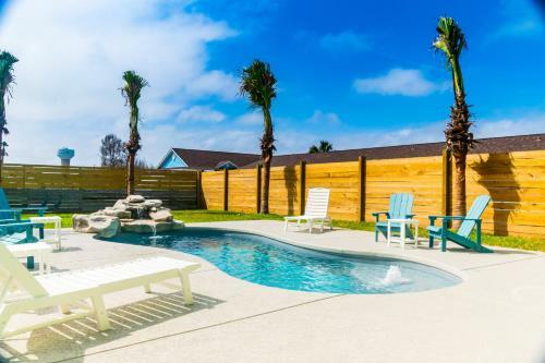 Se1806- The Floppy Flounder Home