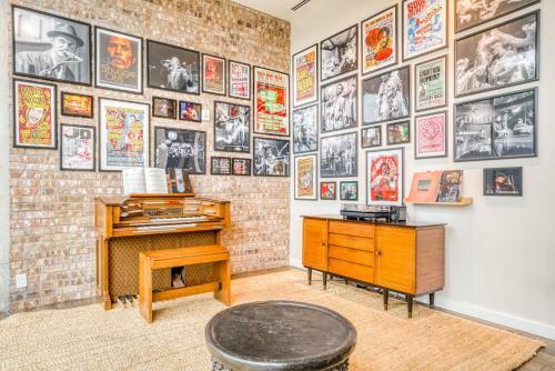 Apartamento Lodgeur At Mid Main Lofts