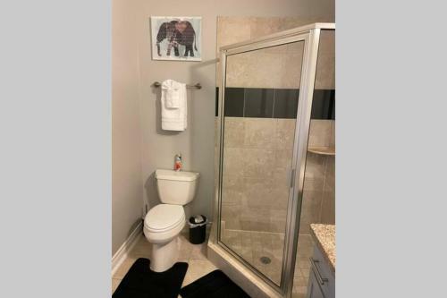 Private Townhouse By The Heights Area And Downtown