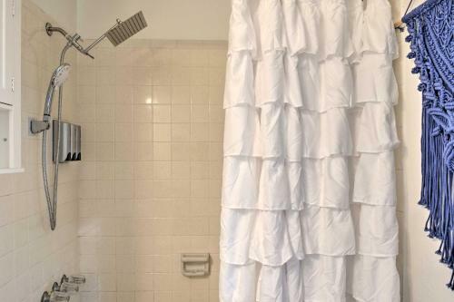 Chic Houston Townhome, 7 Mi To The Galleria!
