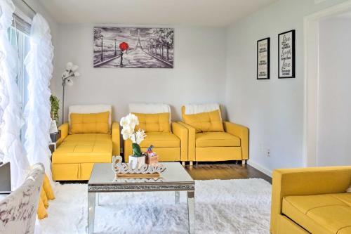 Chic Houston Townhome, 7 Mi To The Galleria!
