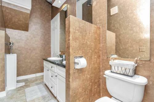 Hostal Montrose Hideaway - Private Guest Suite
