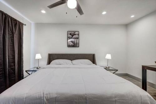 Apartamento Beautiful 1bed/bath Apt W/free Parking &wifi