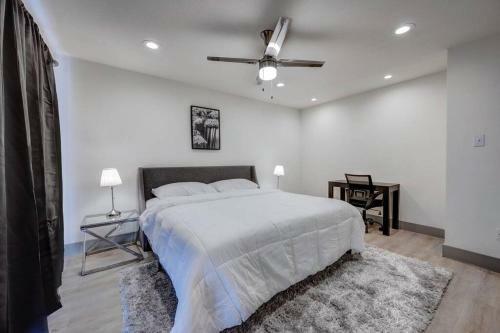 Apartamento Beautiful 1bed/bath Apt W/free Parking &wifi